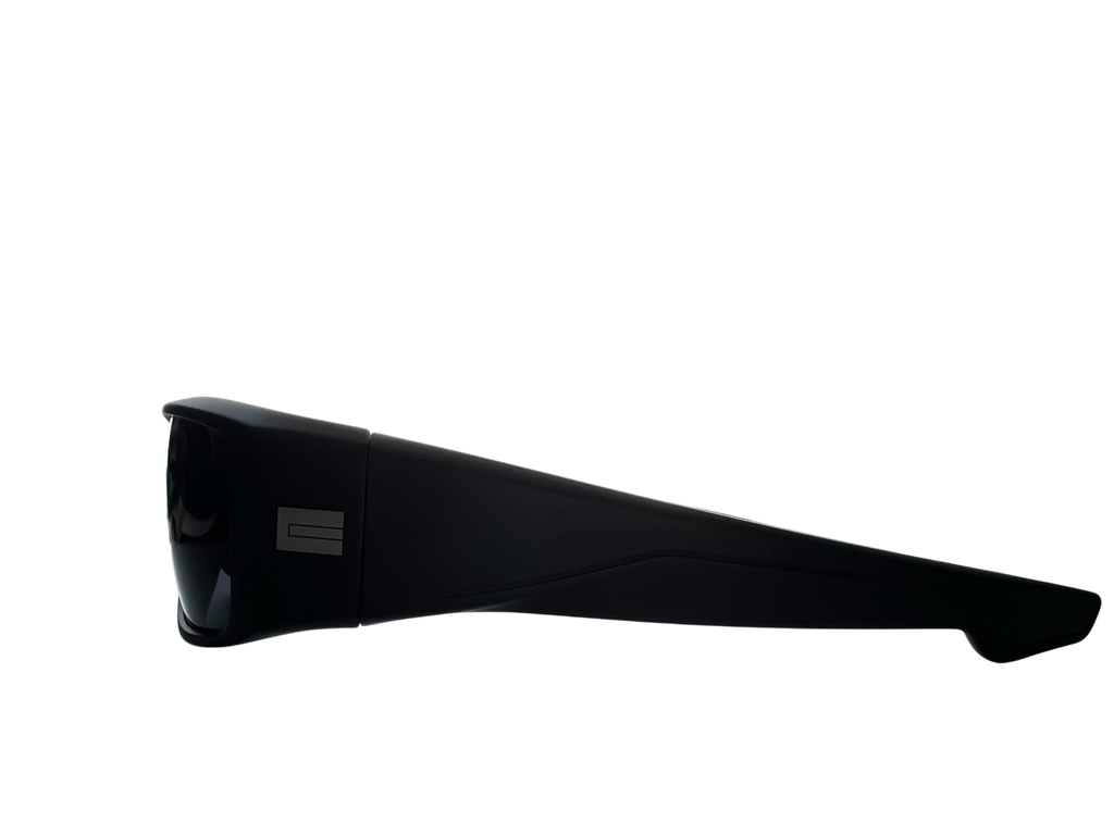 EYEWEAR